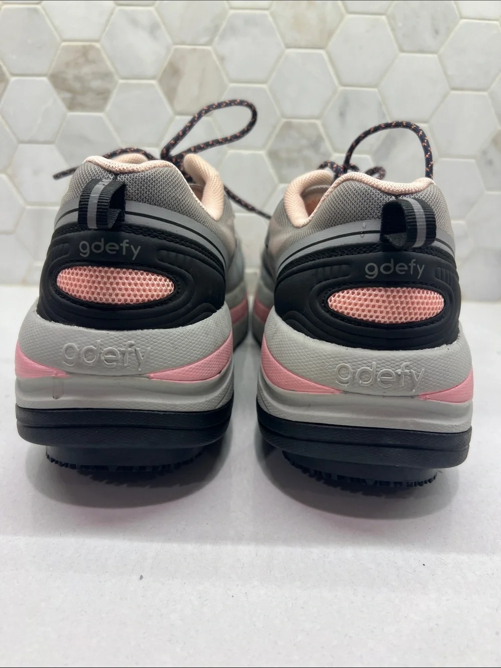 Gravity Defyer Gdefy Mighty Walk Womens Size 9.5 Gray Pink Shoes comfort Insoles